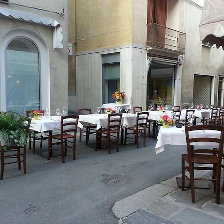 Locanda San Fiorenzo Fiorenzuola d'Arda Exterior photo